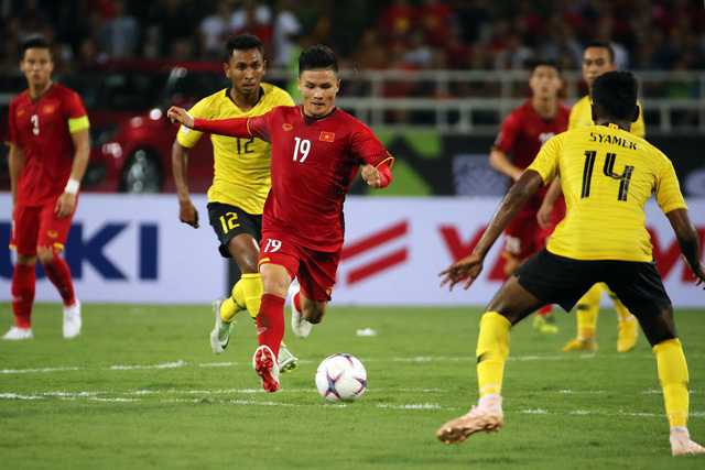 Việt Nam 2-0 Malaysia: Công Phượng, Anh Đức chói sáng