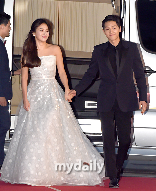 Thêm bằng chứng cho thấy hôn nhân Song Hye Kyo - Song Joong Ki đổ vỡ