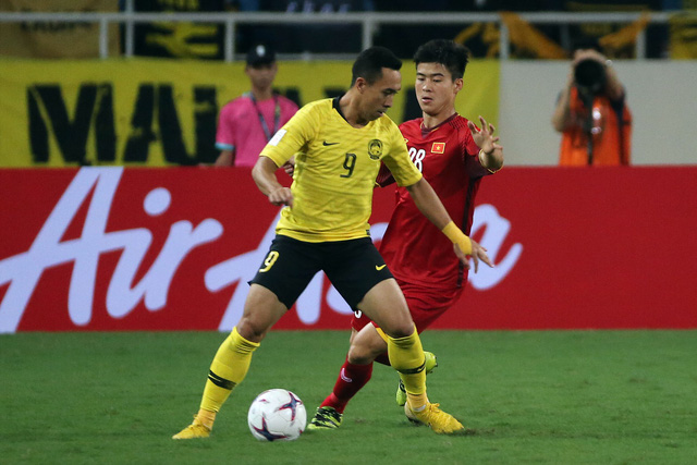 Việt Nam 2-0 Malaysia: Công Phượng, Anh Đức chói sáng