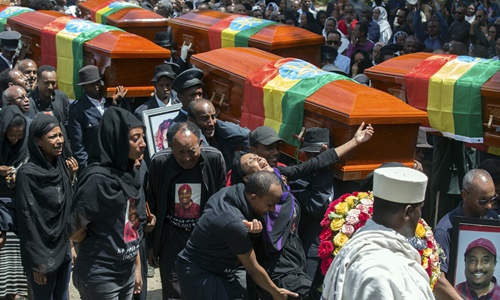 Tang lễ tập thể cho các nạn nhân vụ rơi máy bay ở Ethiopia 