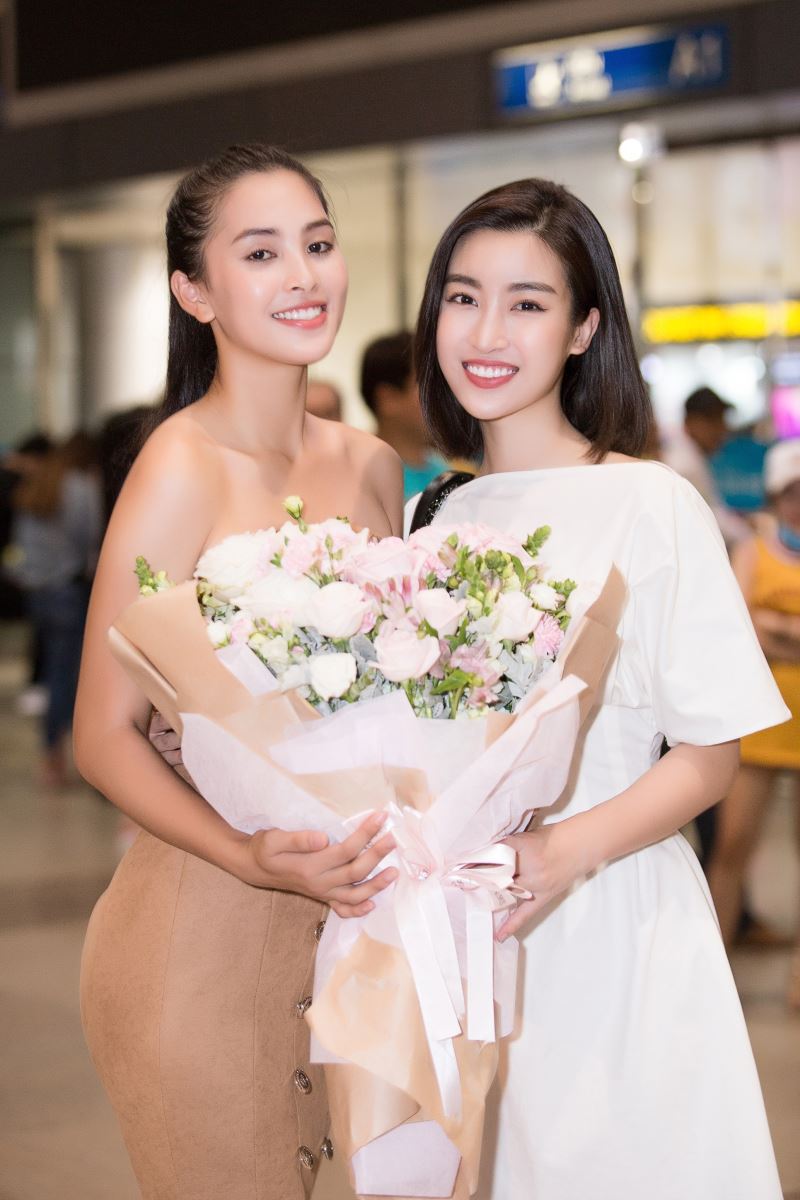 Tiểu Vy trở về trong vòng tay người hâm mộ sau Miss World