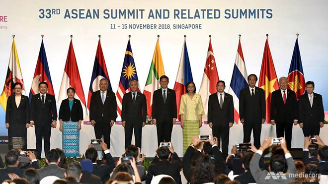 Các nước ASEAN ký kết thương mại điện tử lần đầu tiên ở Singapore