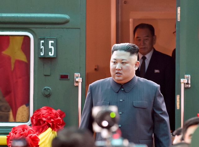 Lý do khiến ông Kim Jong-un lựa chọn đi tàu tới Hà Nội?