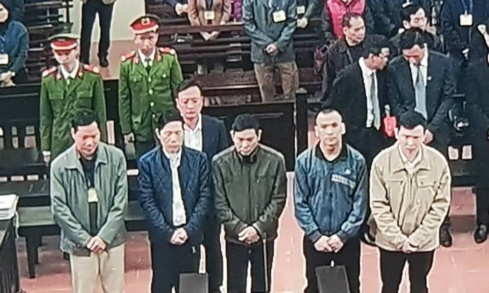Hoãn phiên tòa xét xử sơ thẩm Hoàng Công Lương đến ngày 14/1