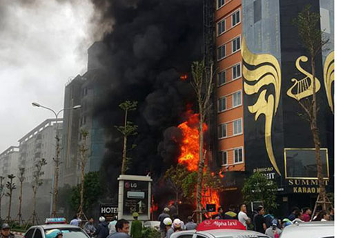 Mở lại phiên xử vụ cháy quán karaoke ở Hà Nội khiến 13 người chết
