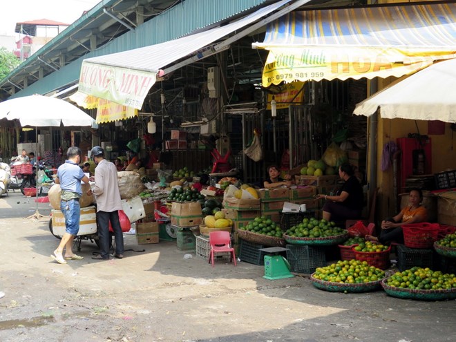 Lãnh đạo quận Ba Đình nói gì về vụ 'bảo kê' tại chợ Long Biên?