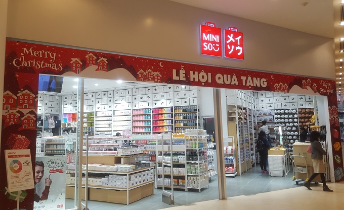 Chuỗi cửa hàng Miniso: Thương hiệu Nhật Bản bán hàng Trung Quốc