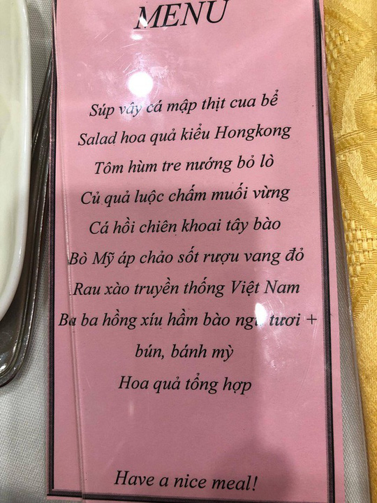 Đám cưới VIP gần 20 triệu đồng/mâm, đại gia đãi toàn tôm hùm, vi cá