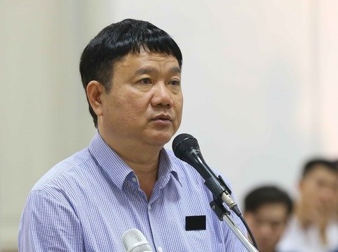 Ông Đinh La Thăng bị phạt 18 năm tù, bồi thường 600 tỷ đồng