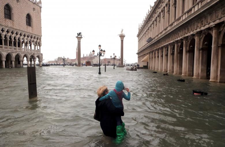 Venice ngập úng bất thường, nghiêm trọng nhất thập kỷ