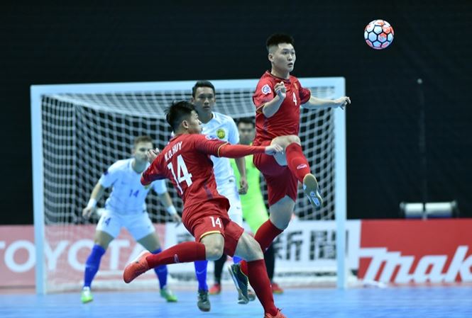 VCK Futsal: VN thua ngược ở 3 giây cuối, HQ thảm hại trước Uzbekistan