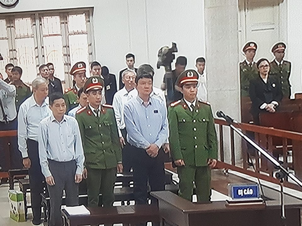  Xét xử ông Đinh La Thăng lần hai: Lời khai của Hà Văn Thắm tại tòa
