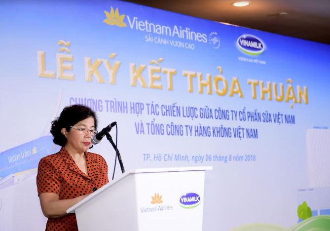 Vietnam Airlines và Vinamilk cùng hợp tác phát triển vươn tầm quốc tế