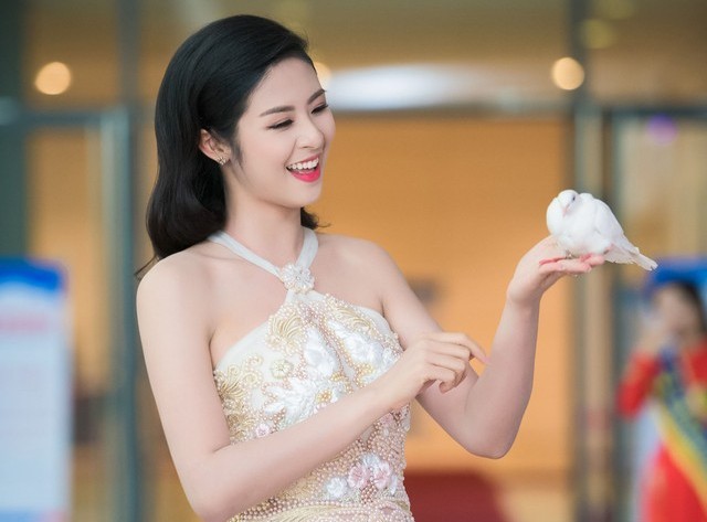 Hoa hậu Ngọc Hân: H'Hen Niê sẽ tạo nên trang sử mới cho các HHVN