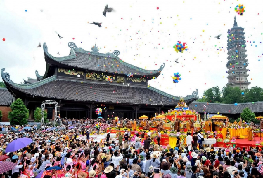 Chi tiết những điều cần biết về lễ hội chùa Hương năm 2019