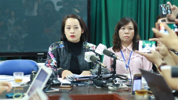 Họp báo vụ cô giáo Hà Nội bị tố bắt học sinh tát bạn 50 cái