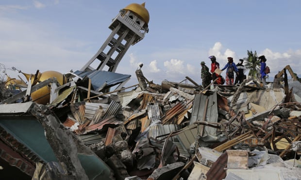 Vì sao Indonesia bỗng kêu gọi NV cứu trợ nước ngoài rời vùng thảm họa?