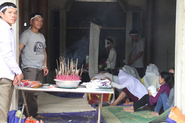 4 người tử vong vì điện giật: Nghẹn lòng tiếng khóc người ở lại