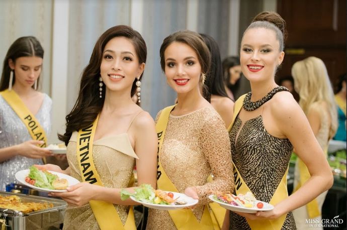  Á hậu Phương Nga nổi bật giữa dàn thí sinh Miss Grand International