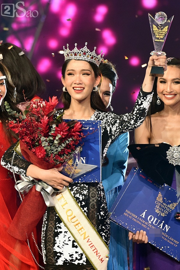 Đỗ Nhật Hà sửa răng để đi thi Hoa hậu Chuyển giới Quốc tế 2019