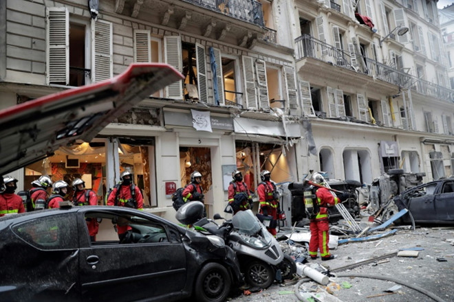 Nổ 'như động đất' ở tiệm bánh Paris, 4 người tử vong