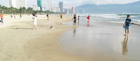 Đà Nẵng: Tắm biển 1 du khách Trung Quốc tử vong 