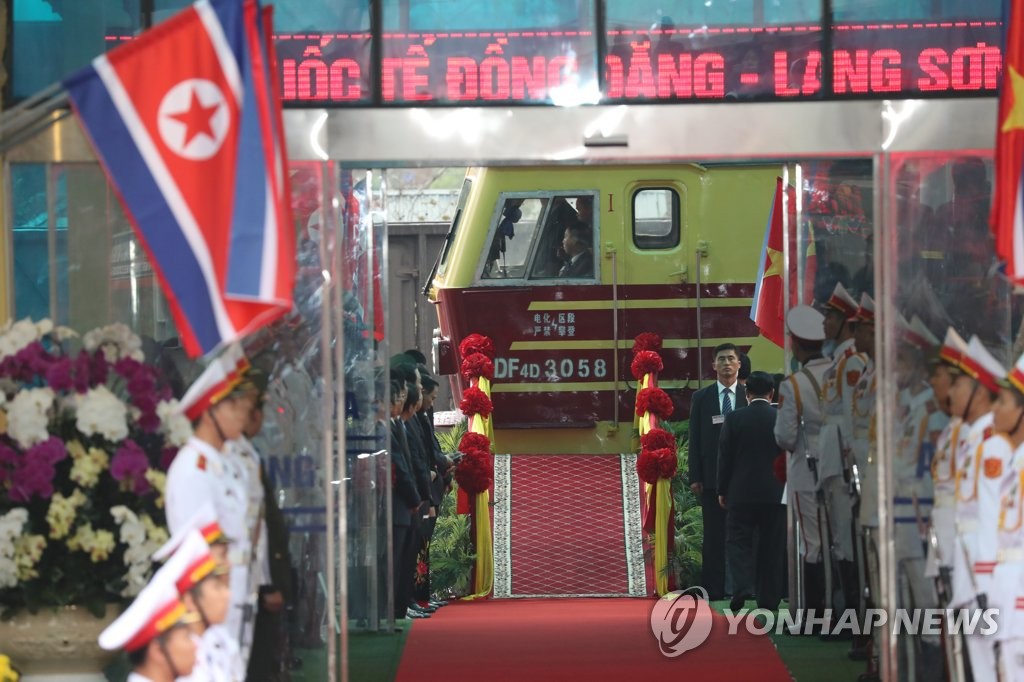 Chuyến tàu chở ông Kim Jong-un đi về phía Bắc khi tới ga Đồng Đăng?