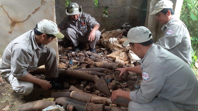 Phát hiện trong căn nhà hoang có hàng ngàn đầu đạn, pháo