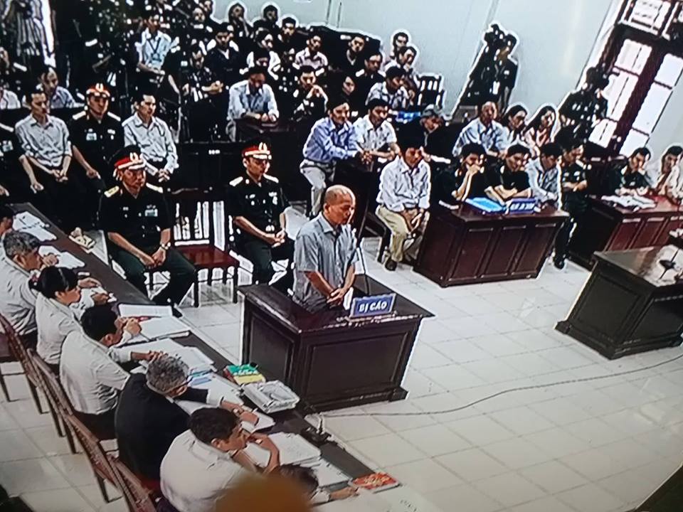 Cựu Thượng tá Đinh Ngọc Hệ (Út 'trọc') bất ngờ thừa nhận tội trạng