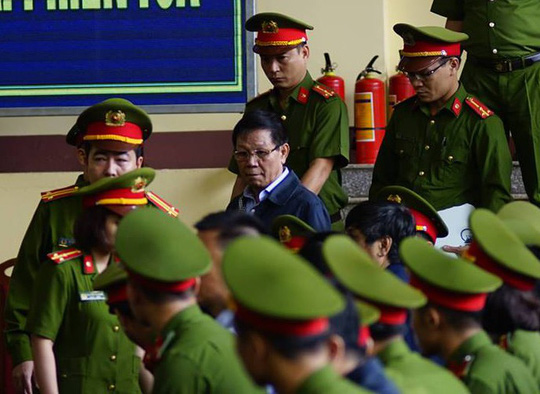 Cựu trung tướng Phan Văn Vĩnh đề nghị không công khai bản án