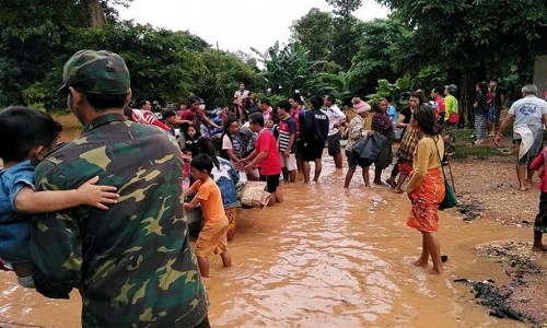 Vẫn còn hơn 1000 người mất tích vụ vỡ đập ở Lào