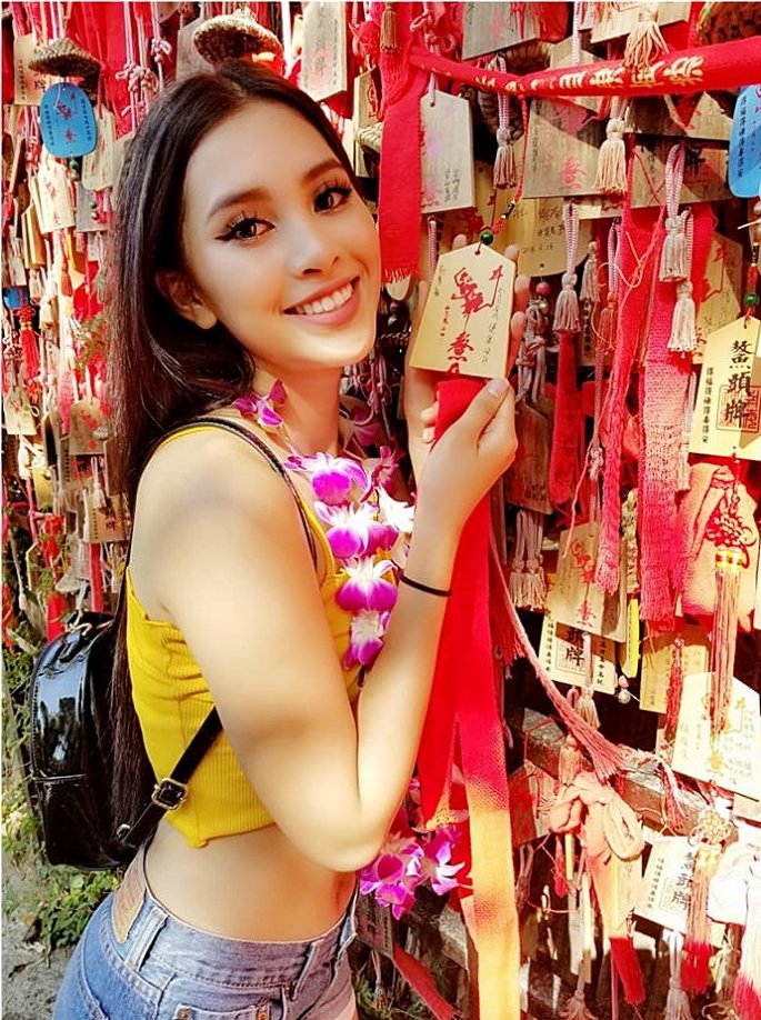  Tiểu Vy khoe vóc dáng săn chắc, gợi cảm tại 'Hoa hậu Thế giới 2018'