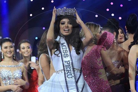 Hoa hậu Peru 2019 bị tước vương miện vì bê bối say xỉn