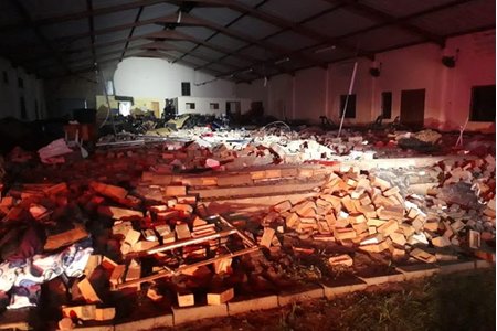 Sập nhà thờ ở Nam Phi, 13 người thiệt mạng