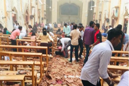 Sáu vụ nổ liên tiếp ở Sri Lanka khiến hơn 300 người thương vong