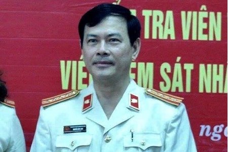 Khởi tố bị can, cấm xuất cảnh, đi khỏi nơi cư trú ông Nguyễn Hữu Linh về hành vi dâm ô