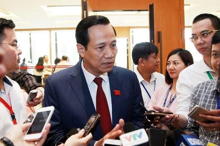 Bộ trưởng Lao Động: 'Không thể không tăng tuổi nghỉ hưu'