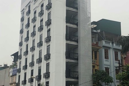 Hai Bà Trưng: Cần xử lý công trình vượt tầng gần UBND phường Thanh Nhàn
