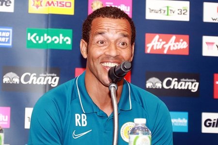 Chia sẻ của huấn luyện viên Curacao trước thềm chung kết King's Cup 2019