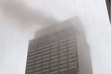 Trực thăng rơi xuống nhà cao tầng New York, ít nhất 1 người thiệt mạng