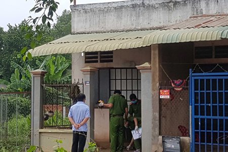 Mâu thuẫn về tiền bạc, con trai dùng kéo sát hại mẹ ở Bình Phước