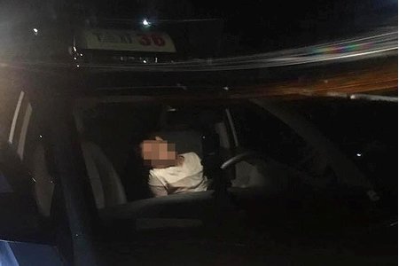 Thanh Hóa: Tài xế taxi lên cơn co giật, tử vong khi đang chở khách nước ngoài