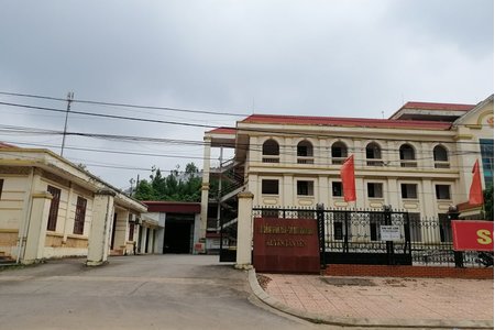 Huyện Tân Yên: Phê bình chủ tịch xã trong việc quản lý vận chuyển đất
