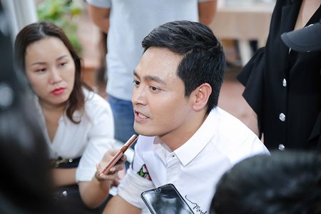 MC Phan Anh lên tiếng khi bị mỉa mai dùng tiền từ thiện mua xe hơi tiền tỷ