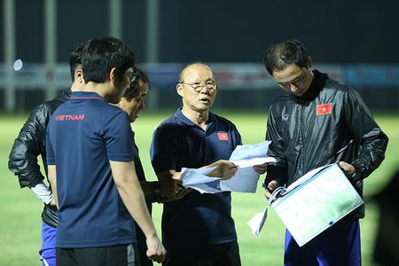 Lộ danh sách tuyển của thầy Park trong trận đấu Thái Lan