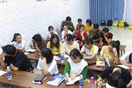Chiêu thức truyền tà đạo tại trung tâm ngoại ngữ ở Đà Nẵng