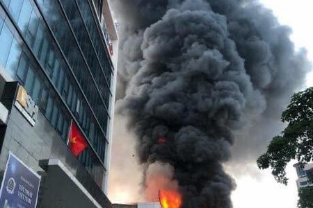 Hải Phòng: Cháy lớn tại siêu thị điện máy Hoàng Gia, thiệt hại nhiều tỷ đồng