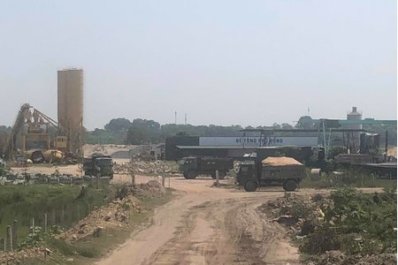 Tiên Du (Bắc Ninh): Cần xử lý dứt điểm trạm trộn bê tông xây dựng trái phép