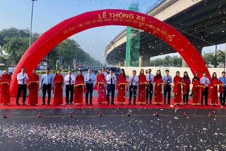 Hà Nội thông xe đường vành đai 3 Mai Dịch-Cầu Thăng Long rộng 16 làn