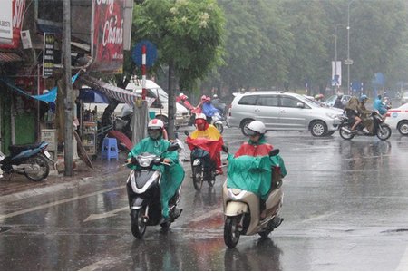 Dự báo thời tiết ngày 24/10: Hà Nội có mưa to và dông, trời lạnh